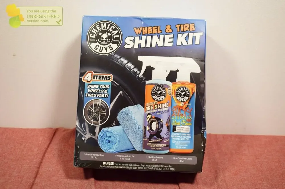 Chemical Guys 4 Piece Wheel & Tire Shine Kit--